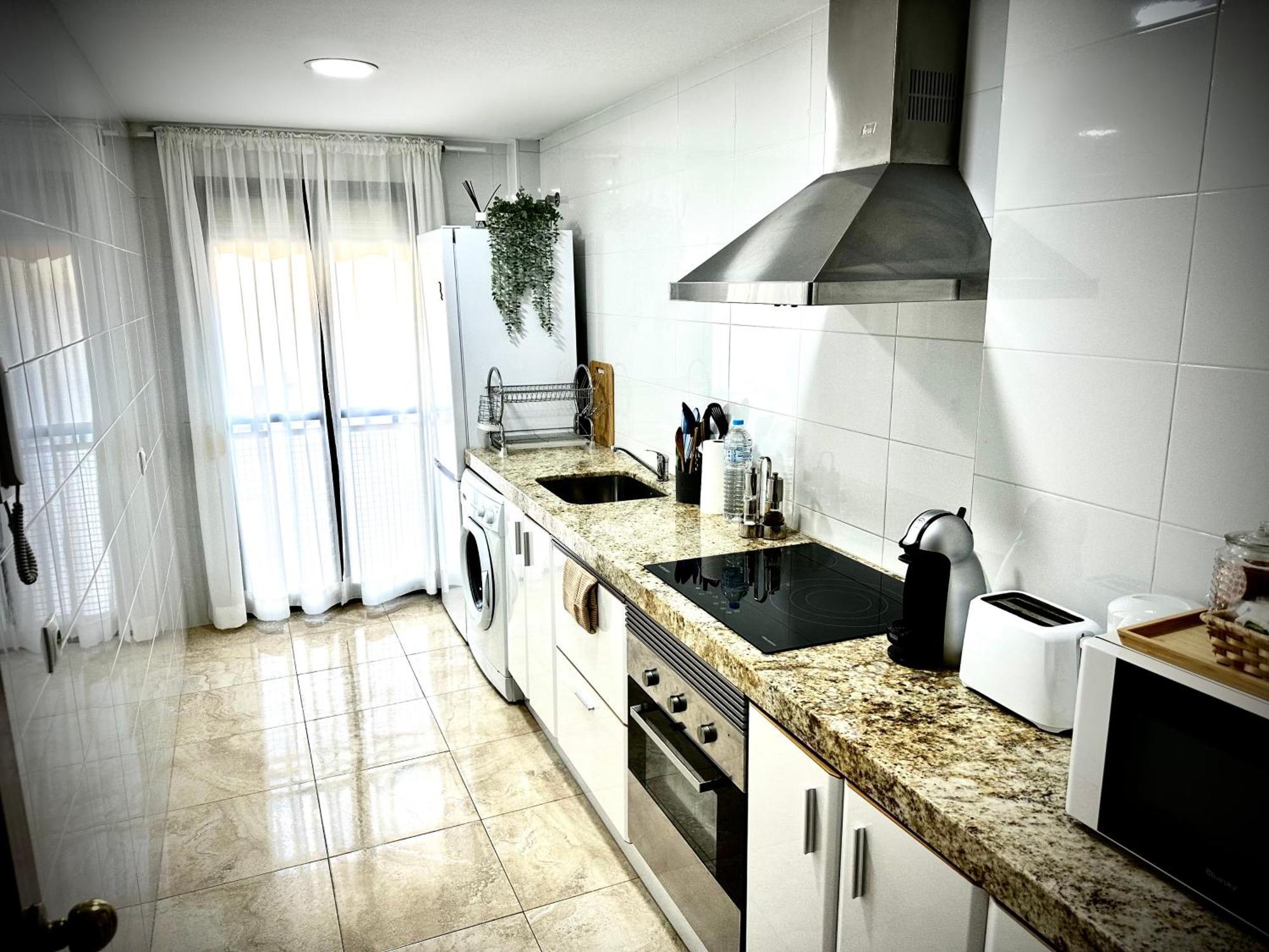Apartamento El Rincon De Apolo. Atico Con Aparcamiento Gratis. Málaga Exterior foto